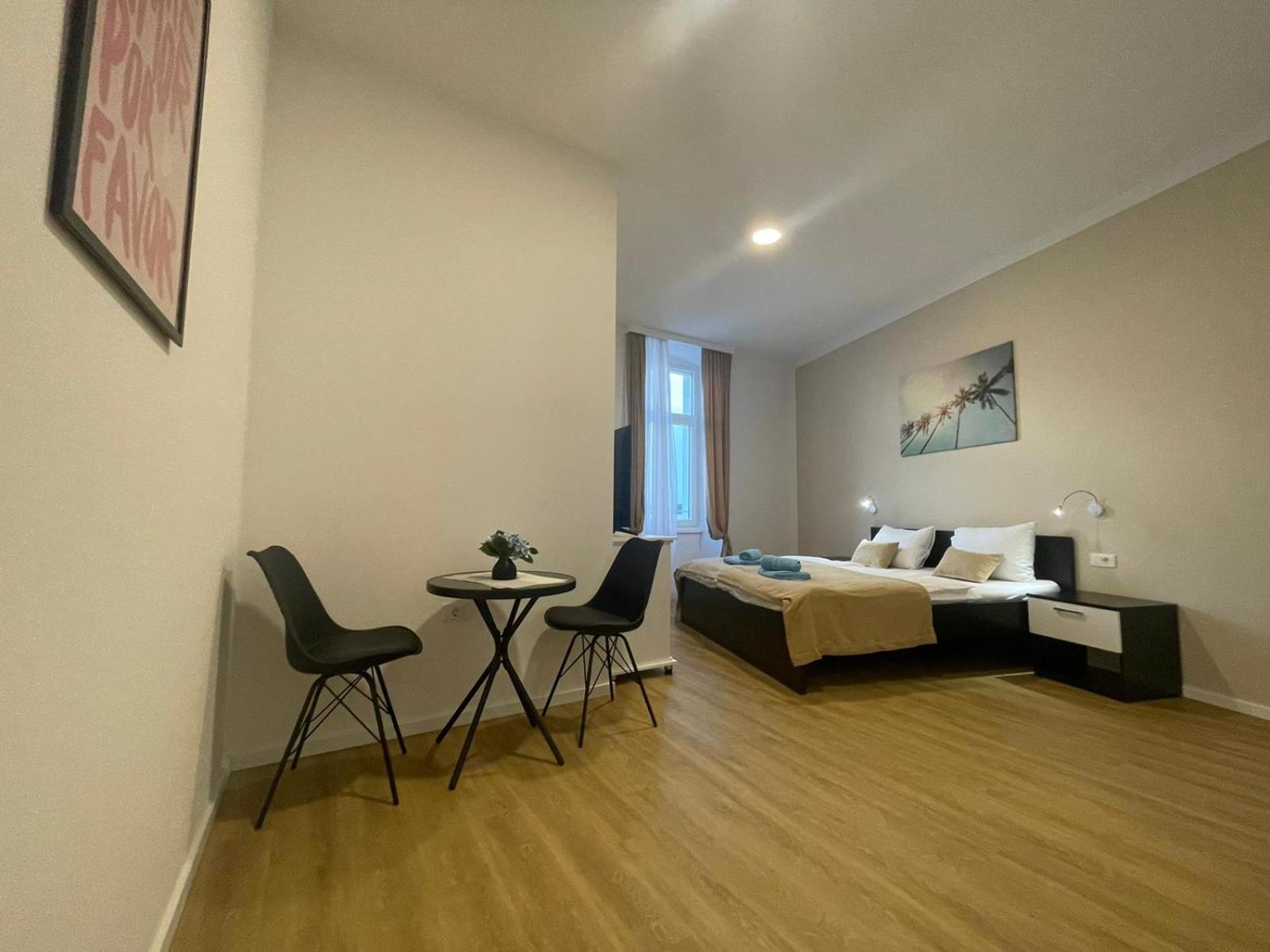 Apartment Admiral's *