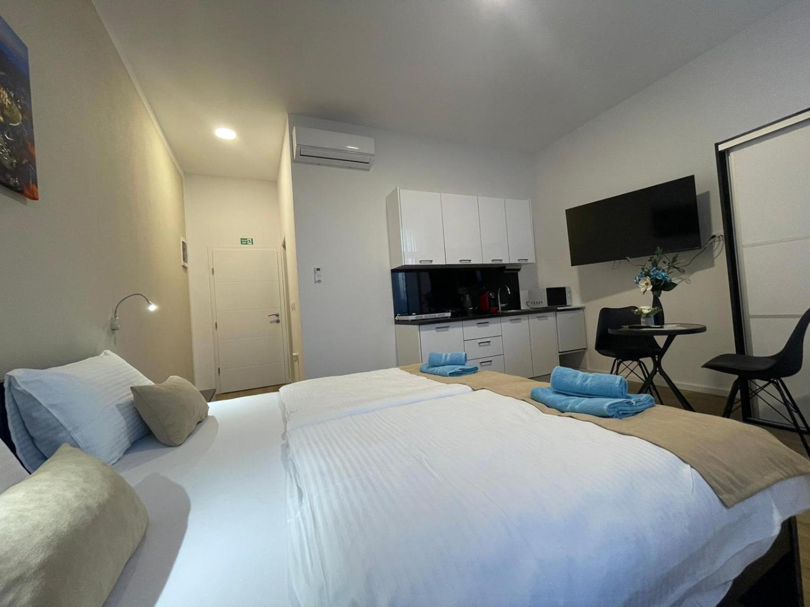 Apartment Admiral's *